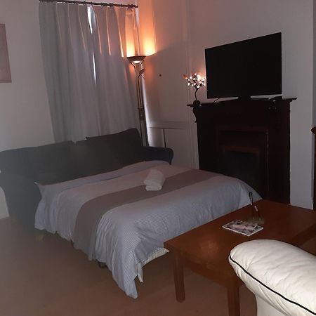 Phoenix Nights Guest House Barrow-in-Furness ภายนอก รูปภาพ