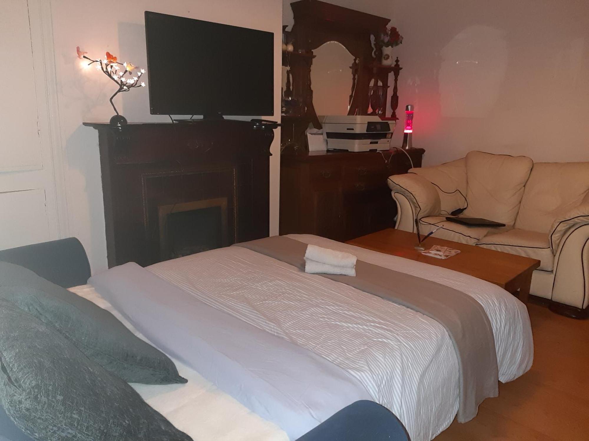 Phoenix Nights Guest House Barrow-in-Furness ภายนอก รูปภาพ