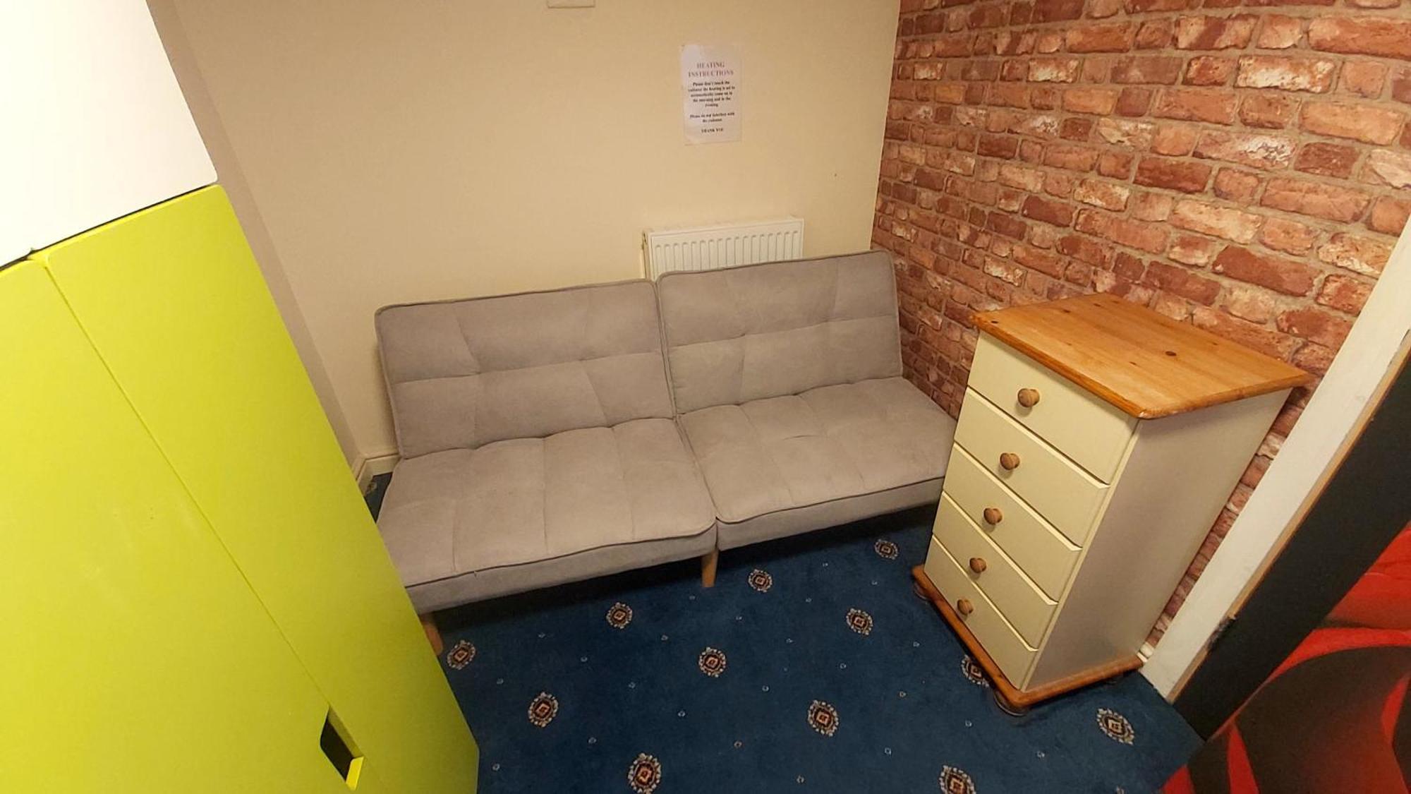 Phoenix Nights Guest House Barrow-in-Furness ภายนอก รูปภาพ